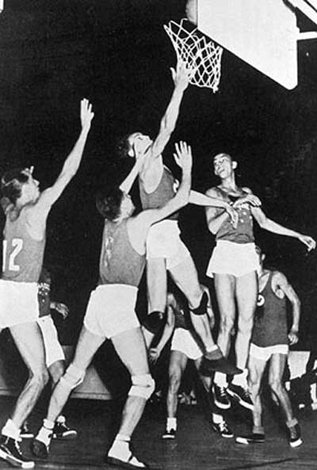 1948年伦敦奥运会中国男篮曾净胜伊拉克100分腾讯体育讯 北京时间6月9