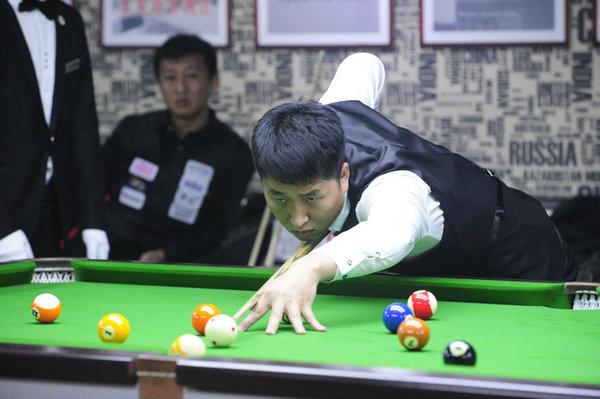 福清站赛季军刘勇表现不俗,以11:5的大比分击败对手张旭杰,成功晋级第