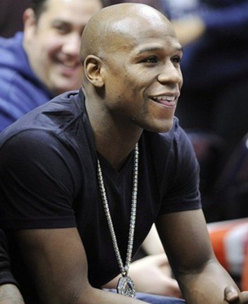 拳王被"戴绿帽"险要妻命 家暴成习入狱90天