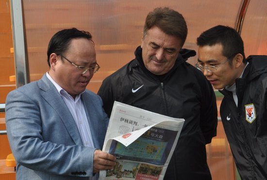 安蒂奇和韩公政聊天