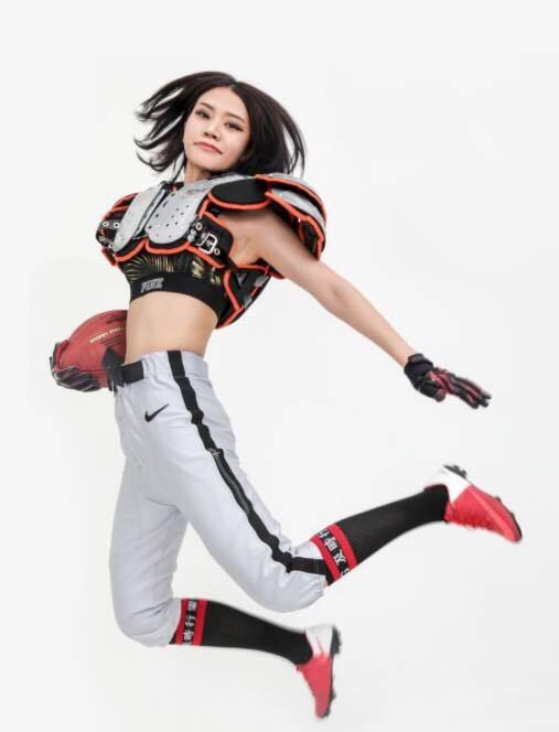 今晚9点伦敦碗战火重燃 演播室迎来美女嘉宾