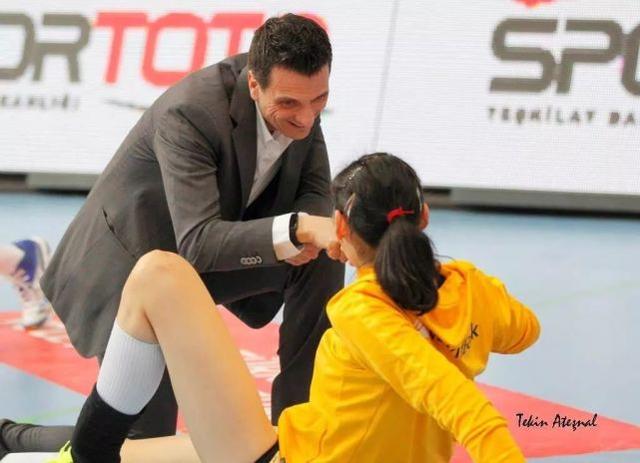 朱婷自解推搡褶导事出有因 密切关注排超和国