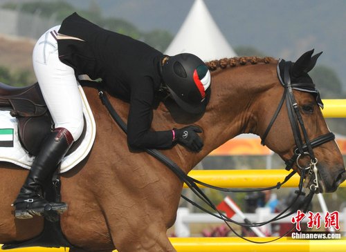亚运跳水男子1米跳板 中国选手何敏夺金