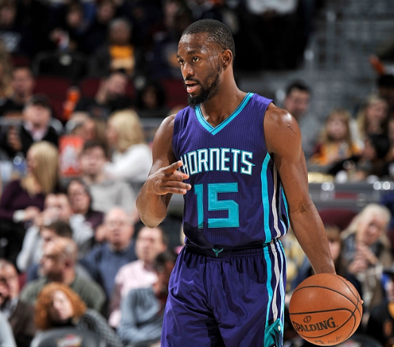 nba 常规赛继续进行, 黄蜂 105-116不敌 骑士 ,这场比赛中,肯巴-沃克