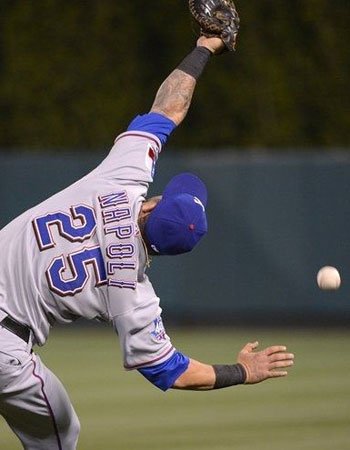 队友失准达比修憾负一朗双响炮止白袜九连胜