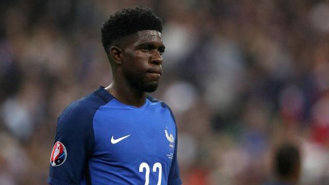 乌姆蒂蒂加盟巴萨喜极而泣终圆儿时梦想