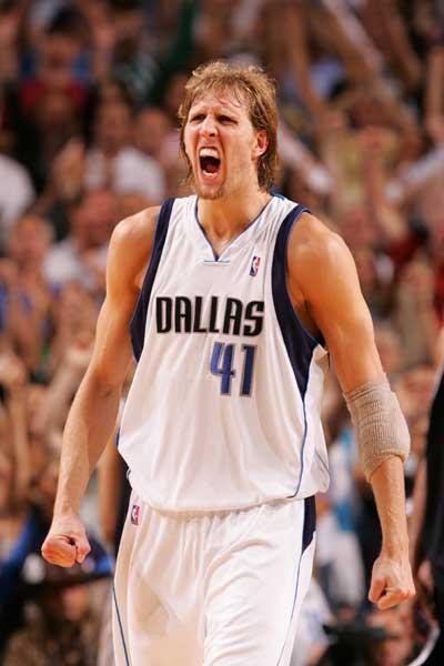 球队主力 德克-诺维茨基 , 安德鲁-博格特 ,韦斯利-马修斯, 德隆