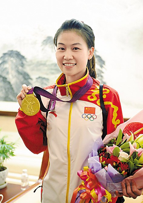 易思玲:我把车子给爸爸开 雷声:要陪爸爸妈妈一天