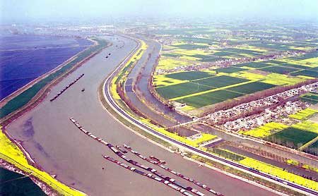 世界最长运河:京杭大运河1794公里 