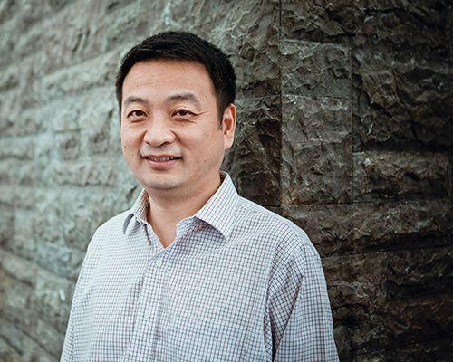 广西东兴海关破获团伙走私雷烟空酒大就案 4名在主犯落网