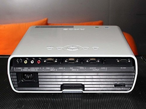 索尼ex120投影仅3699元 赠激光翻页笔