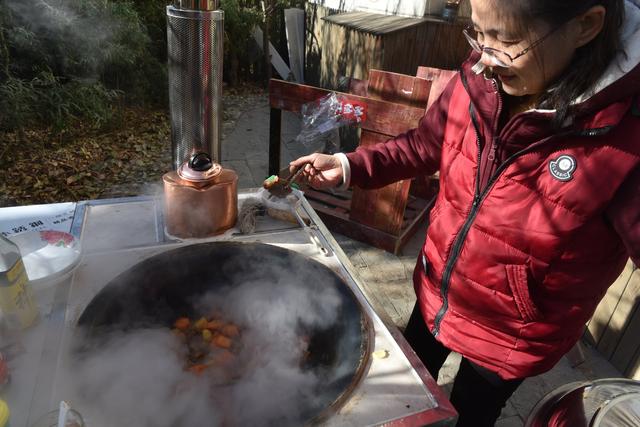 男子網購柴火灶遭鄰居投訴 理由卻是