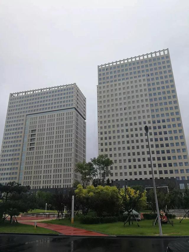 继上半年与义务,杭州,上海的企业进行对接之后,8月18日,天津产业园区