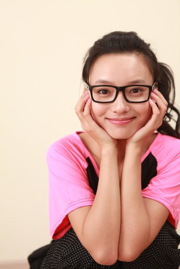 《男左女右》演员剧照 卫棉棉—林园饰