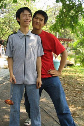 组图:后舍男生精彩搞怪图集_娱乐滚动_新闻_腾讯网