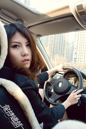 女孩们 千万不要迷恋"富二代"