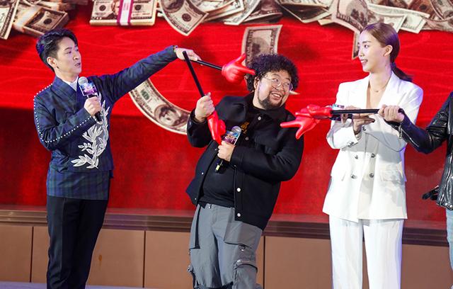 《画饼》现身丝绸之路电影节媒体发布会 众多喜剧演员同台逗乐