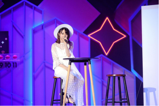 00后少女偶像致敬华晨宇唱《齐天》 宋昕冉大跳抖音神曲