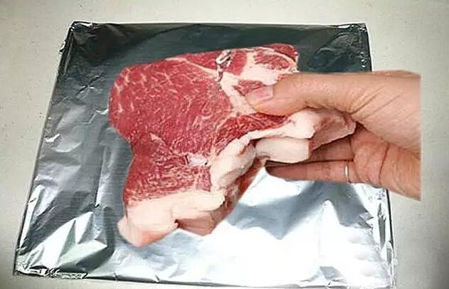 这些方法能快速将肉解冻 想做肉菜不用再等