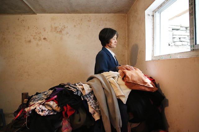 台州母亲照顾异乡植物人女孩坚持15年 终现奇迹