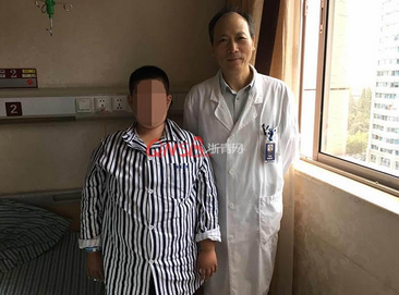 杭州20岁小伙身高152体重超180斤 他说都怪妈妈