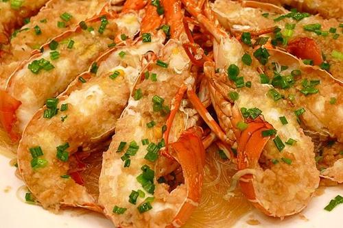 国庆可以加餐了 宁波口岸首次进口澳洲龙虾