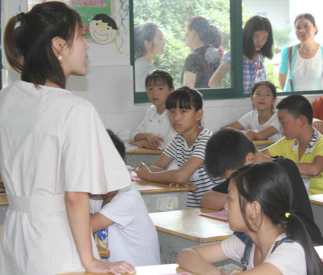 搭休业式这趟快车做那些关注学生成长的事