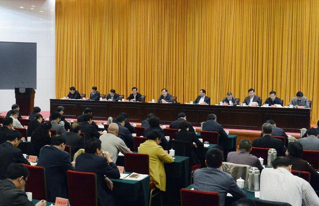 夏宝龙:推动我省基层党建工作走在前列