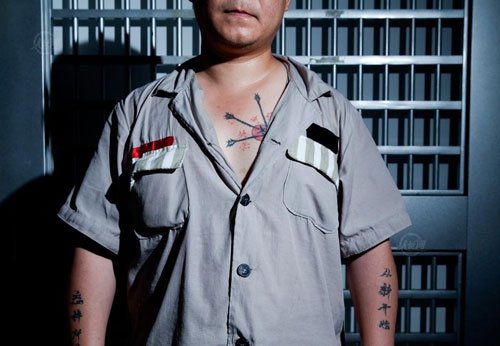 丽水大巴司机章双林48秒制服持刀行凶歹徒