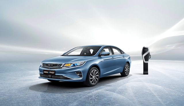 搭载15td7dcth智擎混动系统帝豪gl将推插混phev车型