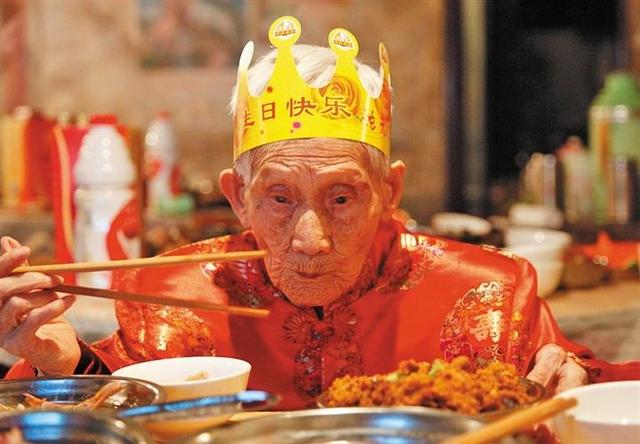 温州百岁老人数居全省之首 长寿老人食谱大公开