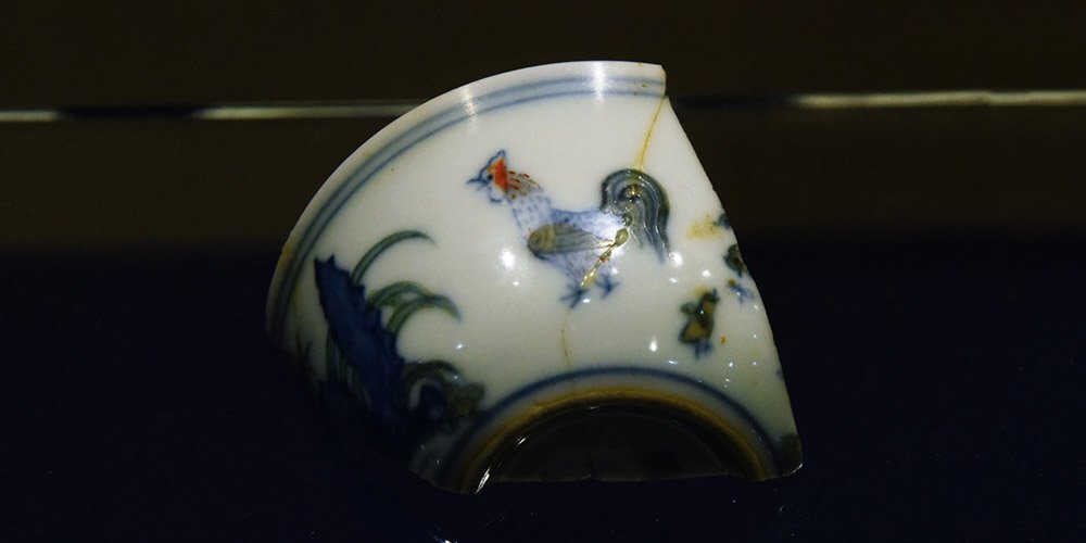 明成化斗彩鸡缸杯残片现身 完整版曾拍出2.8亿港元